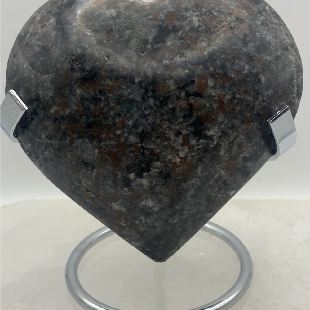 Yooperlite Crystal Heart with Stand